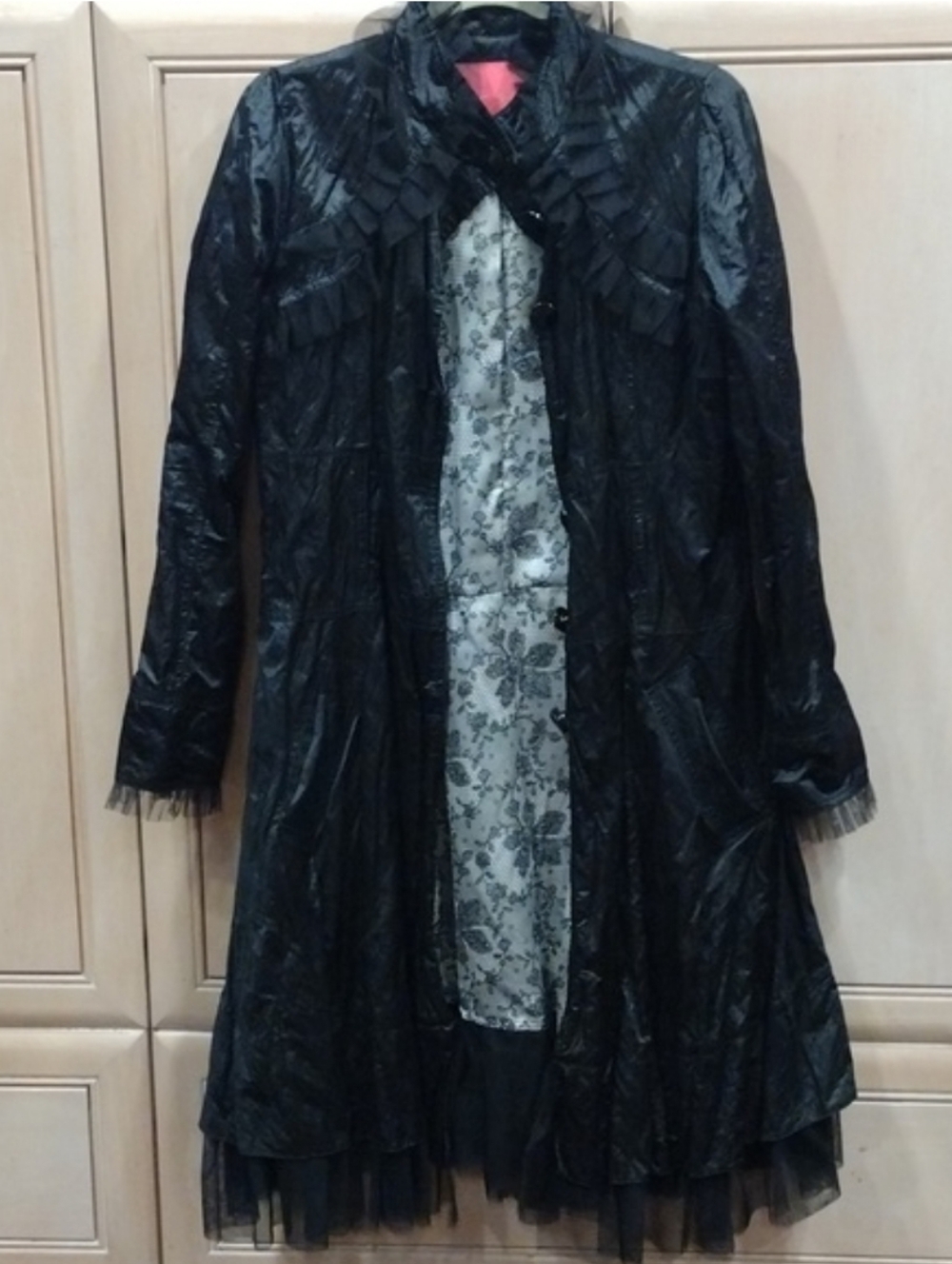 🖤Vtg Betsey Johnson Whimsigoth Crinoline Trench Coat - Picture 3 of 17